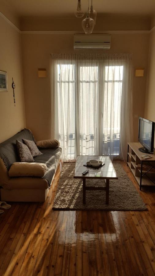 Elegant Top-floor With Skyline View Thessaloniki